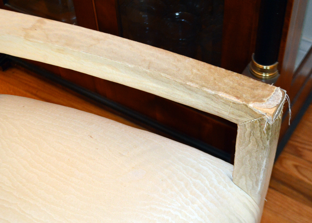 Glass and Wood Dining Room Table and Chairs