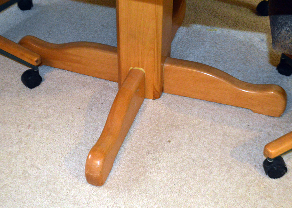 Oak Dinette Set With Casters