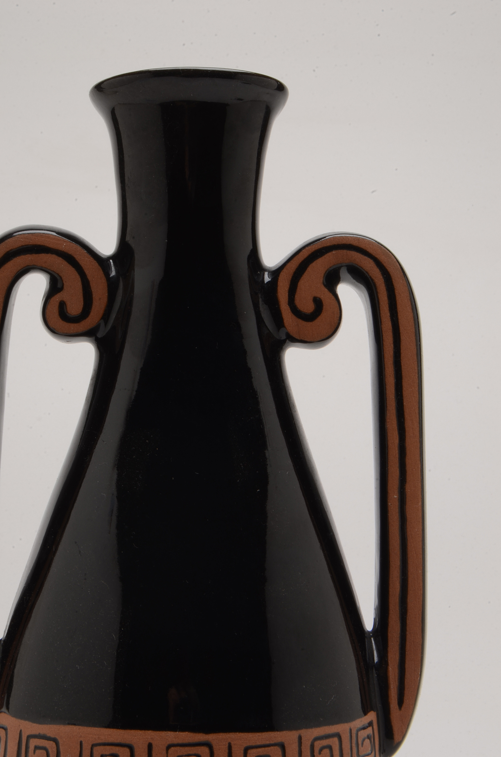 1981 Frankoma V-13 Vase