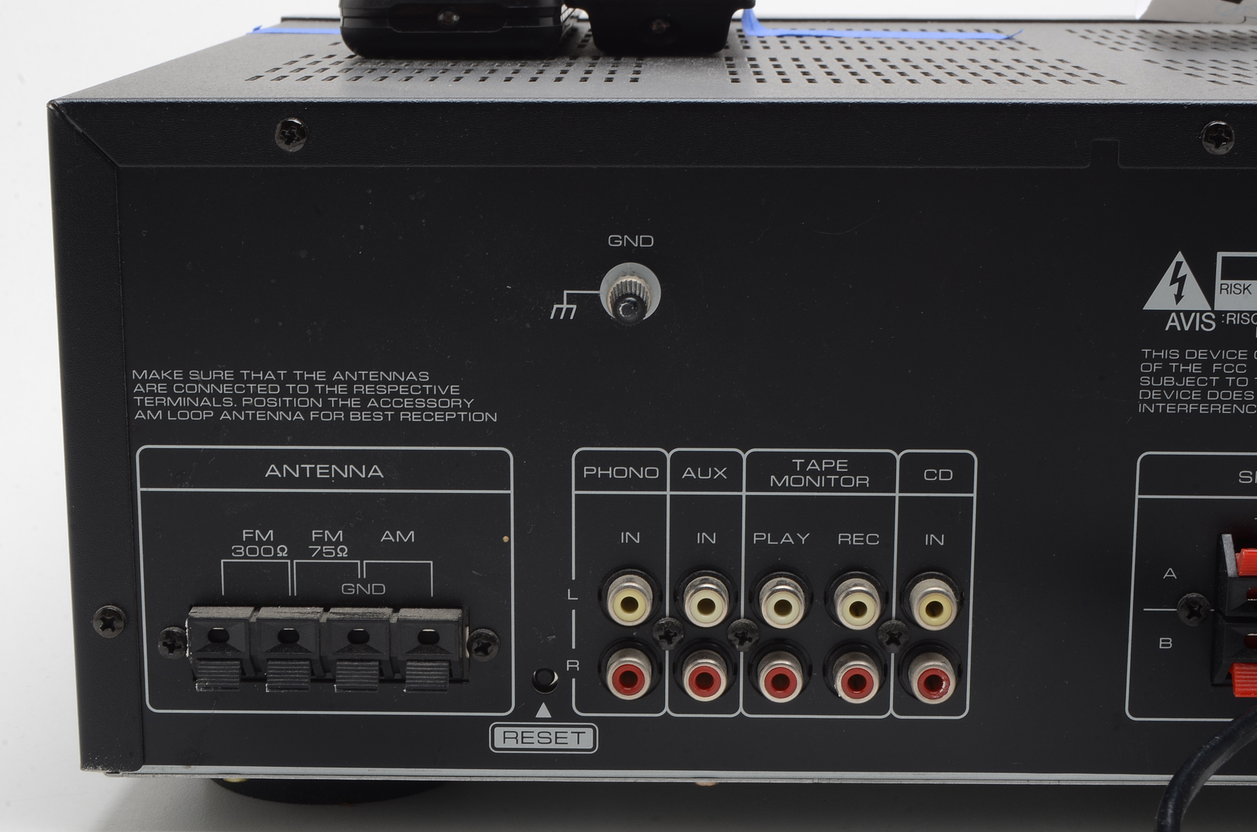 Optimus AM/FM Stereo Receiver