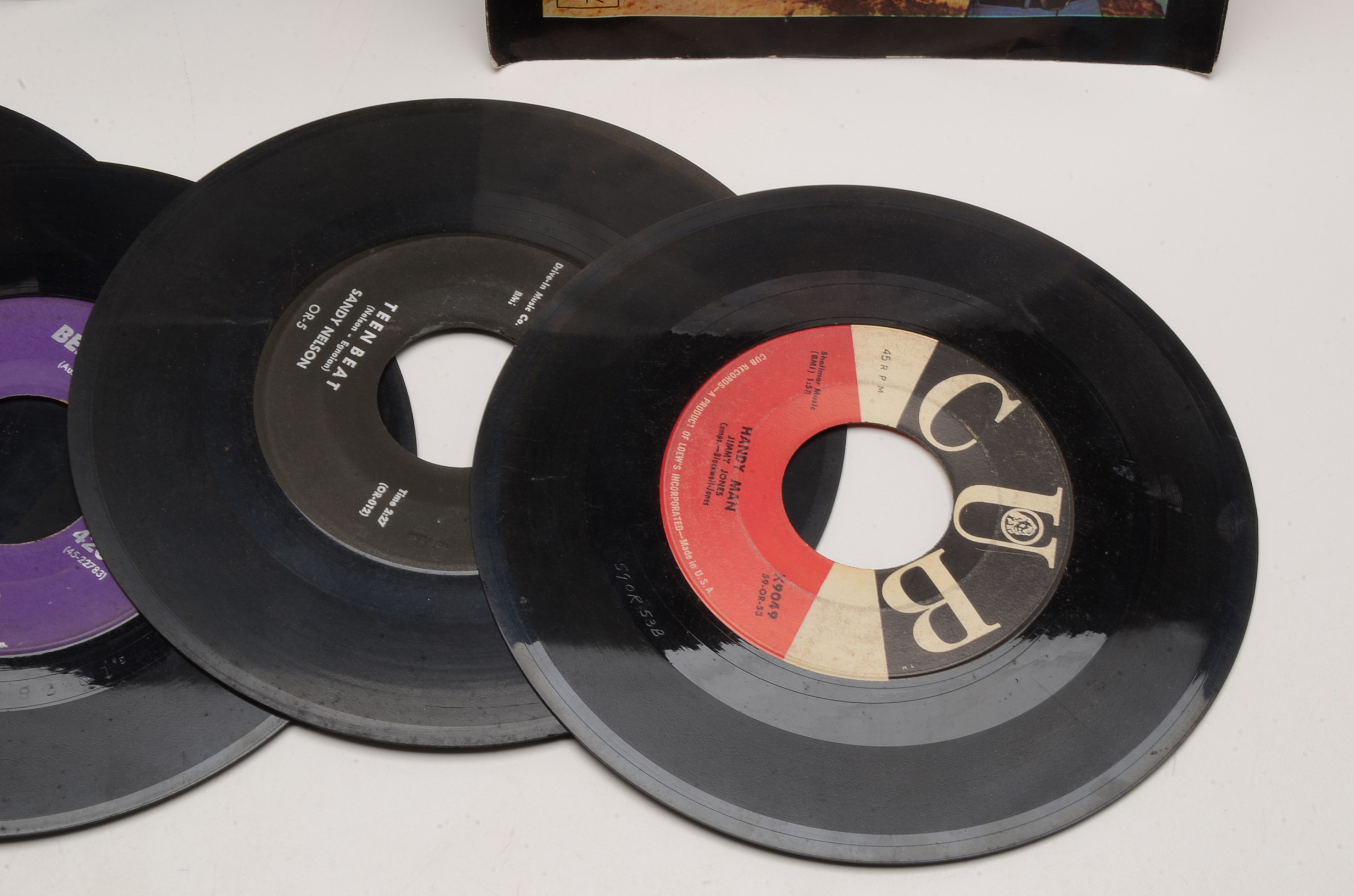 Over 100 Singles Incl. James Brown on King and Johnny Cash on Sun