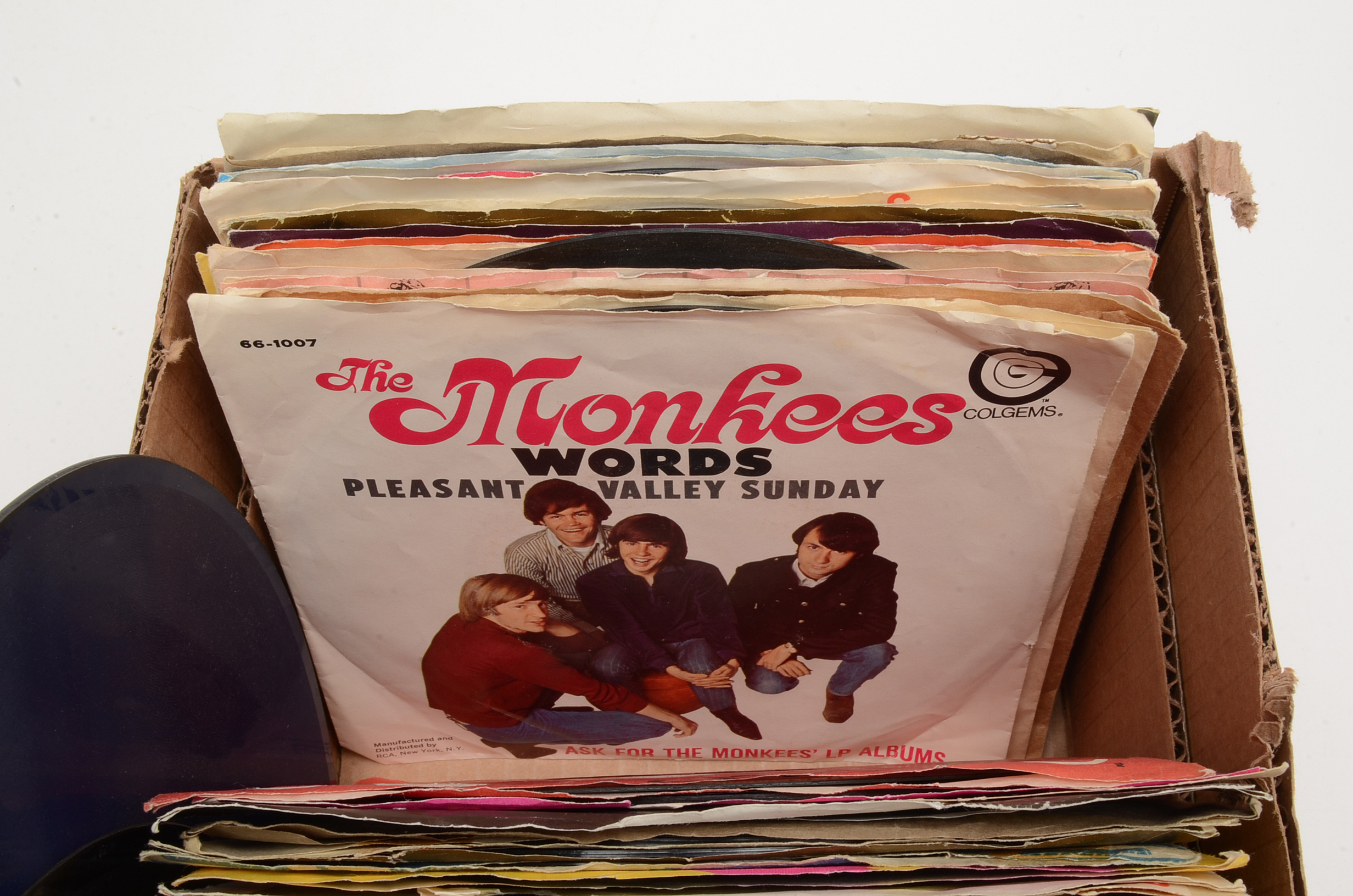 Over 100 Singles Incl. James Brown on King and Johnny Cash on Sun