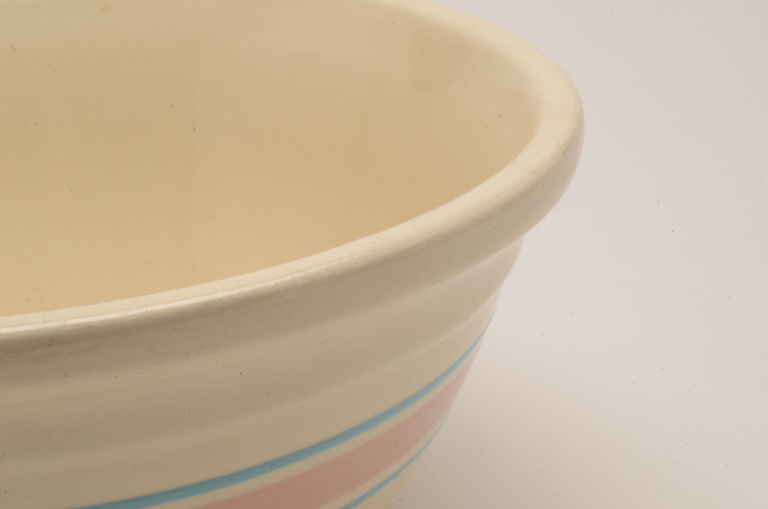 Vintage McCoy, Nelson Mixing Bowl