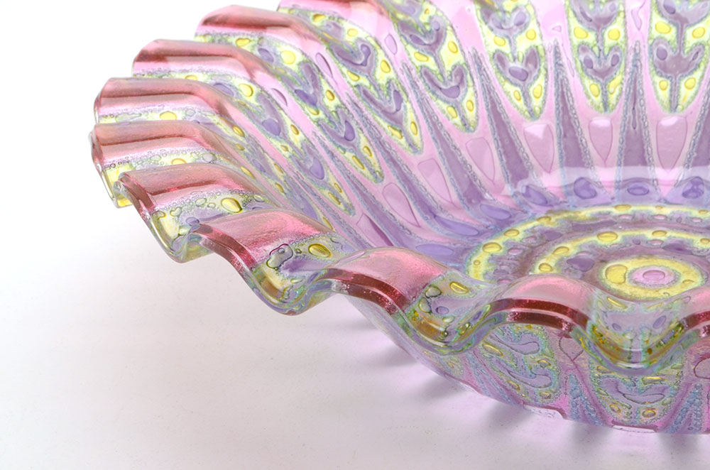 Mid-Century Higgins Signed "Stardust" Art Glass Bowl