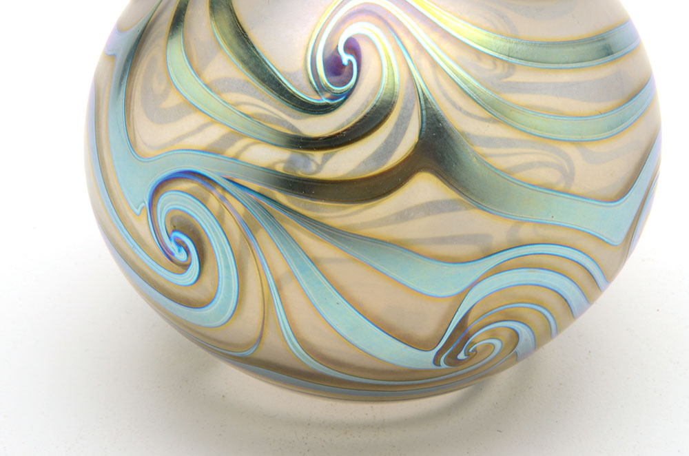 1986 Charles Lotton Signed "King Tut" Art Glass Vase