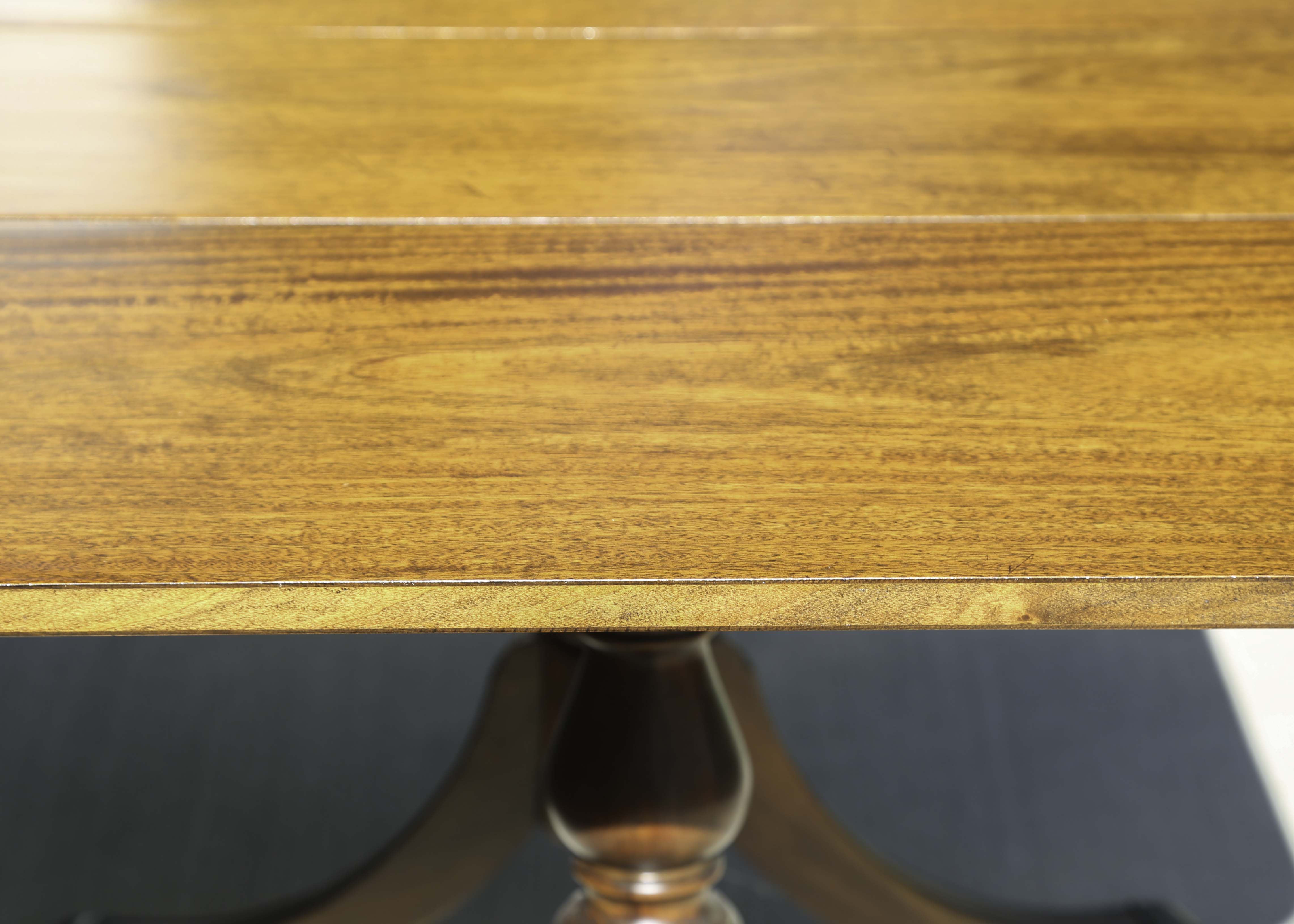 Duncan Phyfe Style Drop Leaf Table