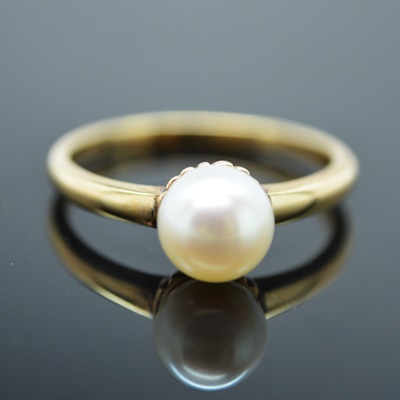 Vintage 14K Yellow Gold Cultured Pearl Ring