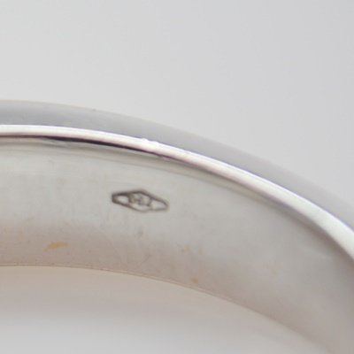 18K White Gold Diamond and Sapphire Ring