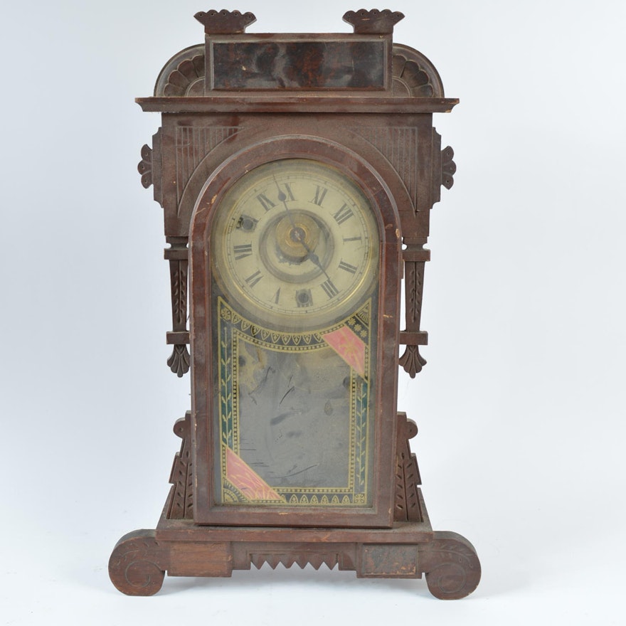 Antique New Haven Clock Company 8 Day Shelf Clock