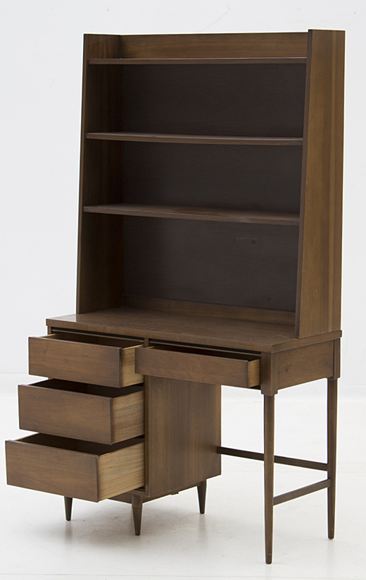 Mid Century Modern "PaceMaker" Desk by Broyhill With Chair