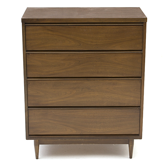 Mid Century Modern Chest of Drawers