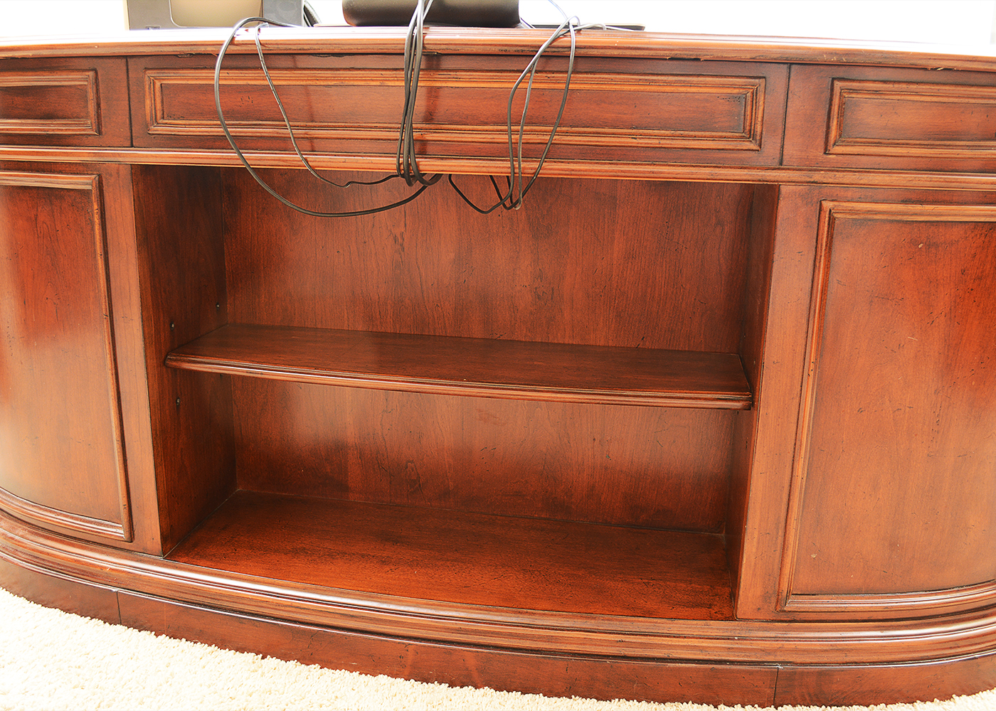 Hooker Kidney-Shaped Executive Desk and Baird Presidential Chair