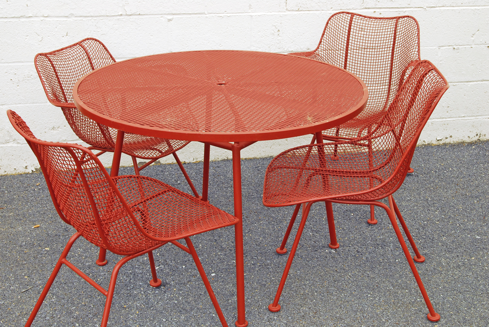 Mid Century Modern Russel Woodard "Sculptura" Chairs With Table