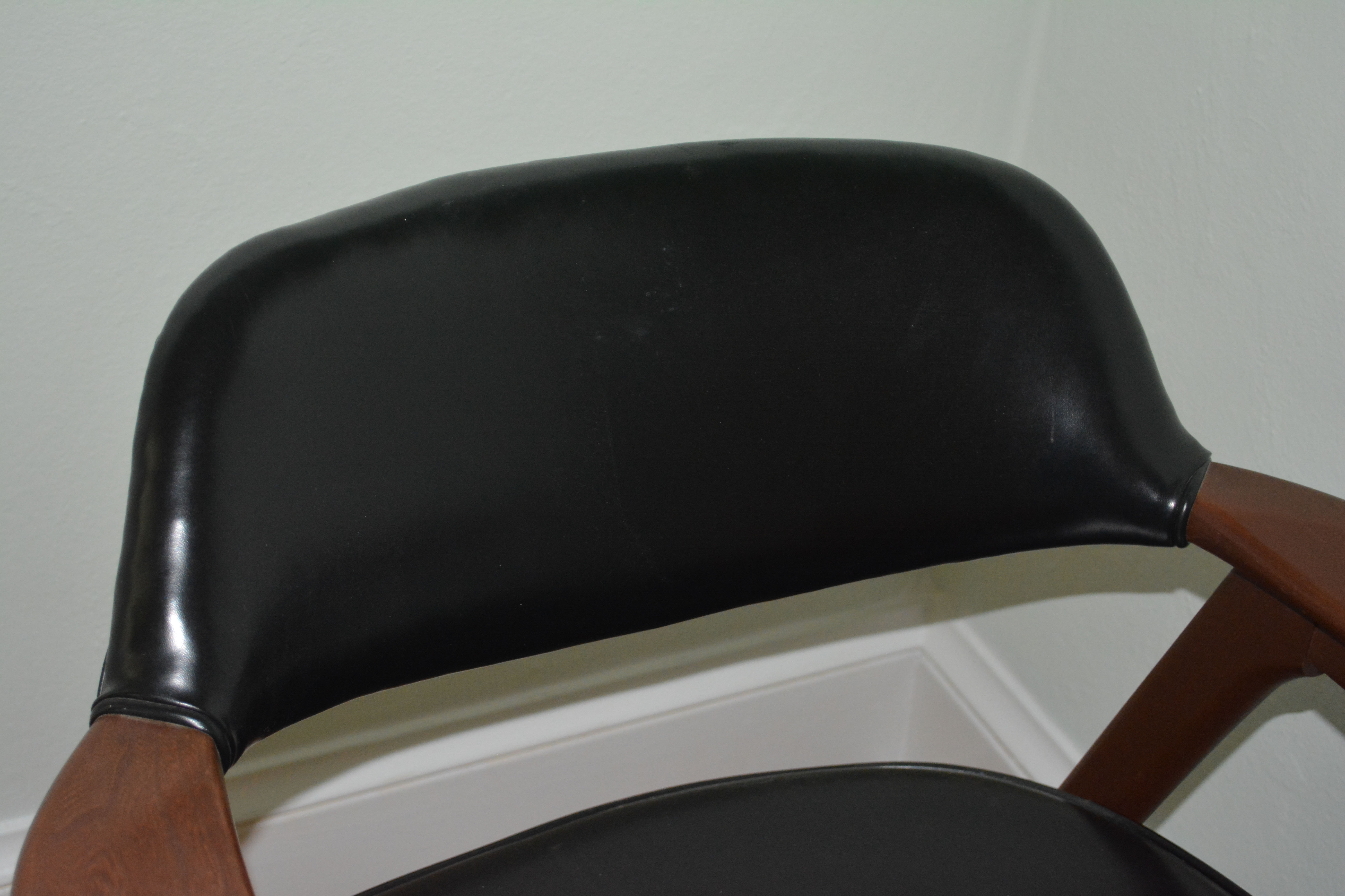 Mid Century Modern Office Chair