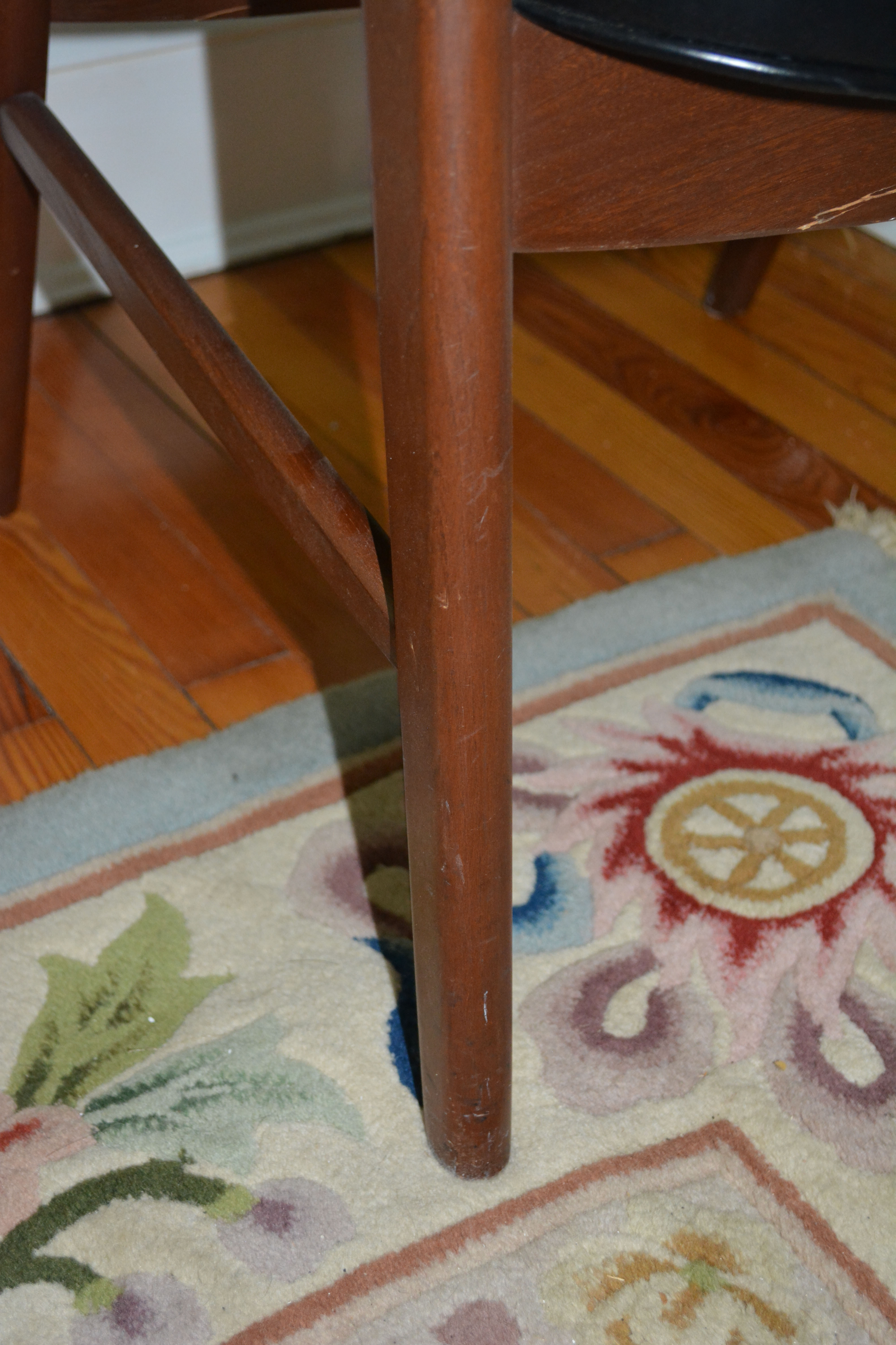 Mid Century Modern Office Chair