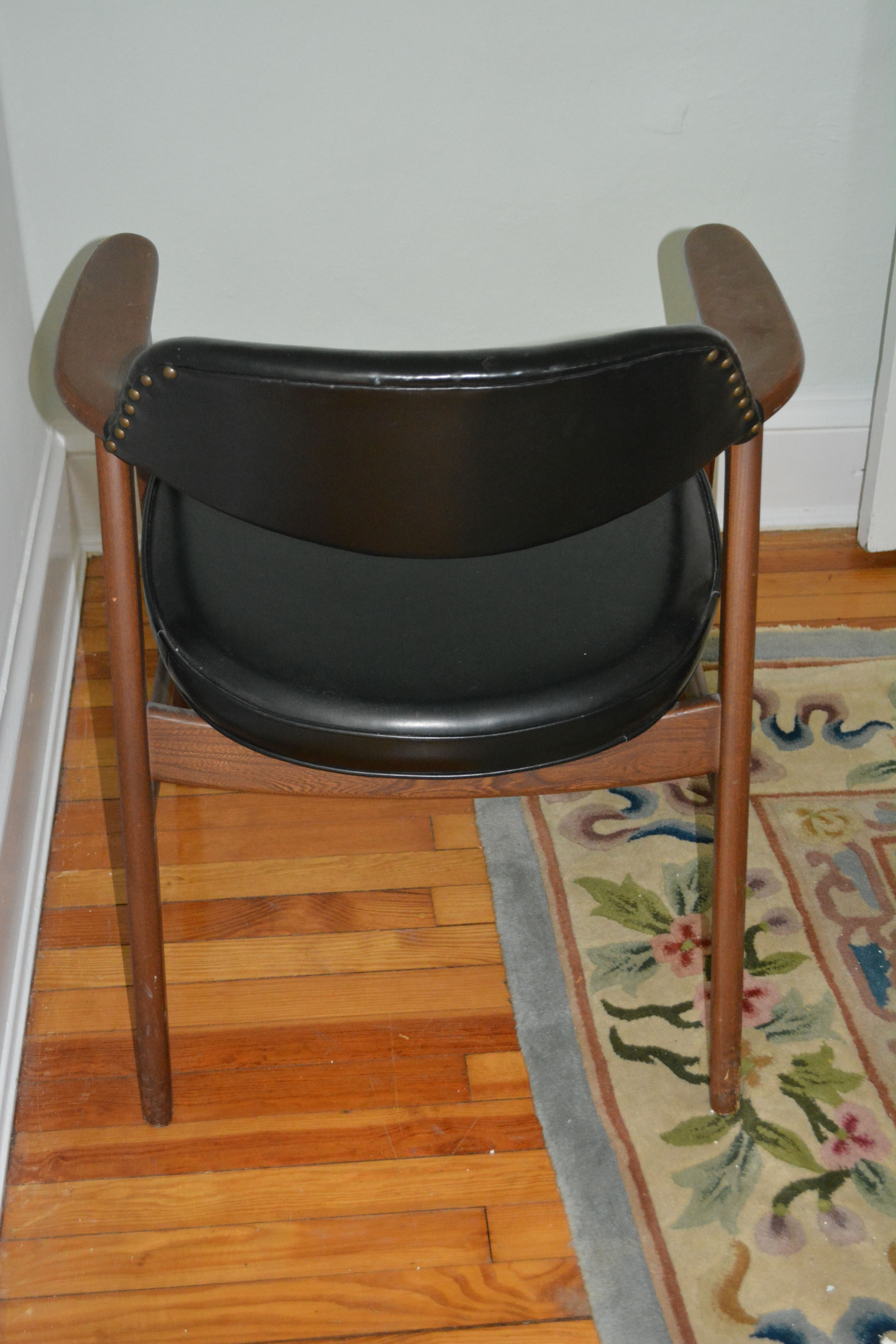 Mid Century Modern Office Chair