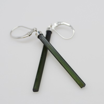 14K White Gold Green Tourmaline Pierced Earrings