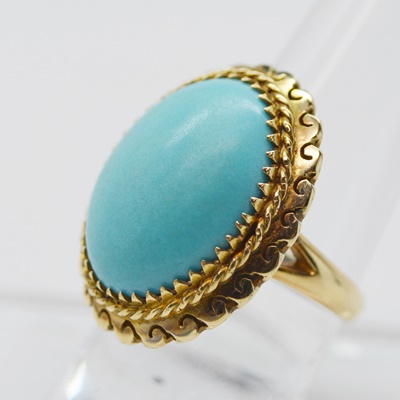 14K Yellow Gold Turquoise Ring