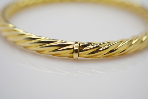 14K Yellow Gold Bangle
