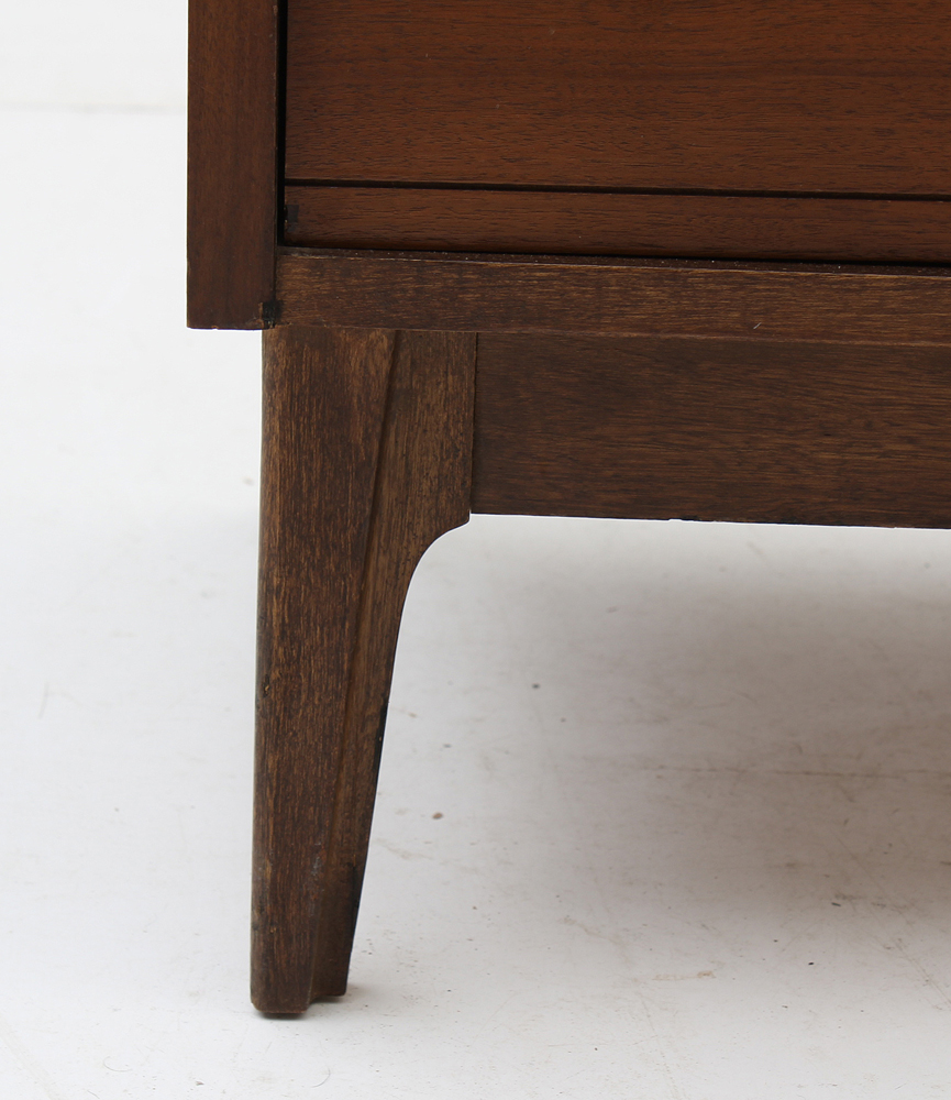 Mid Century Modern Dresser by Kroehler