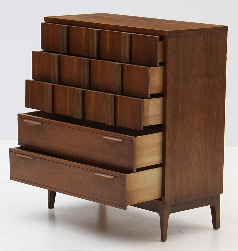 Mid Century Modern Dresser by Kroehler