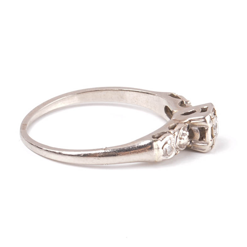 Late Edwardian 14K White Gold and Diamond Ring