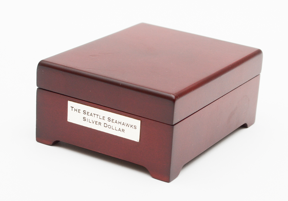 Bradford Exchange Limited Edition Seattle Seahawks 2013 Silver Fiji One Dollar Coin