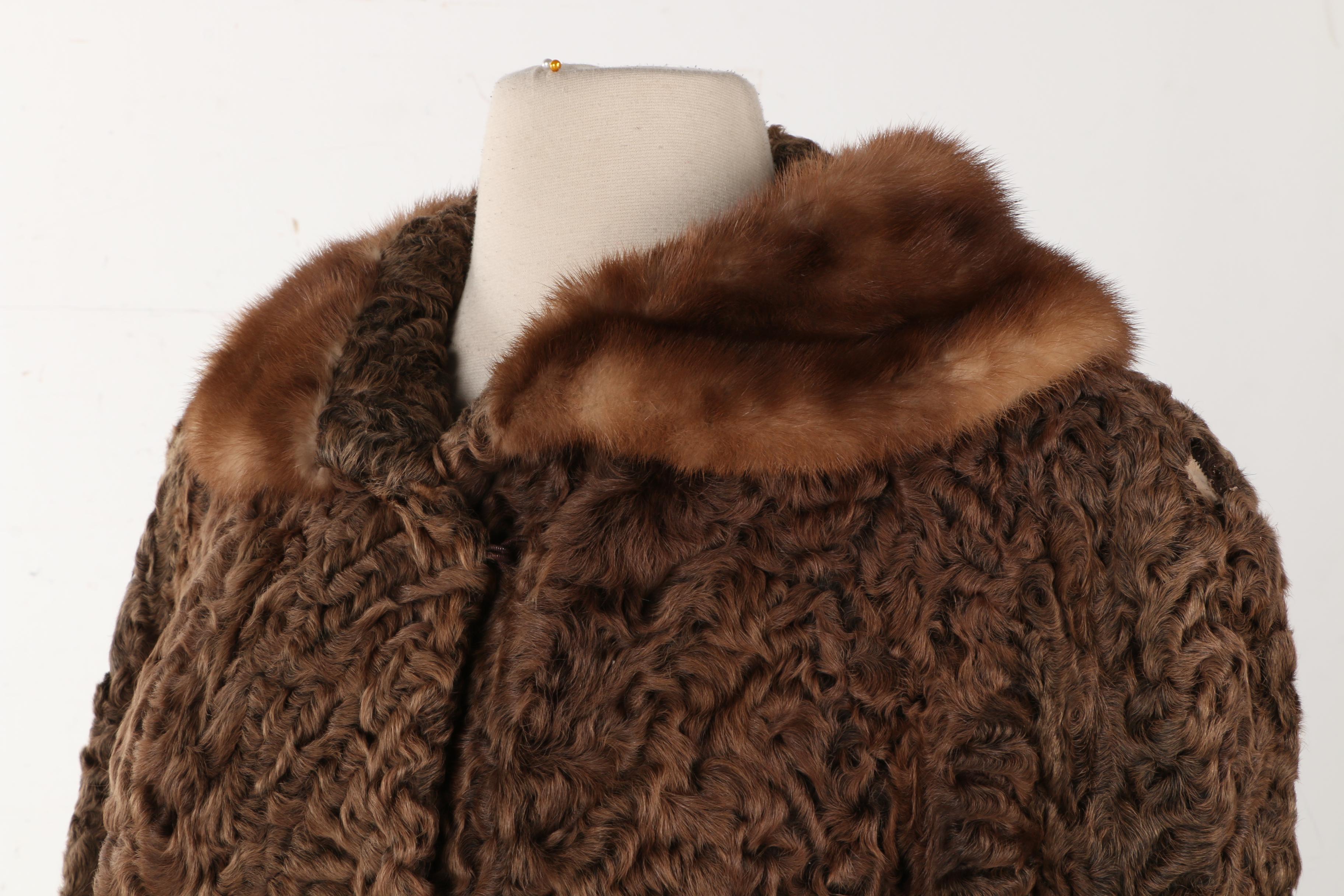 Curly Lamb Fur Coat With Mink Collar