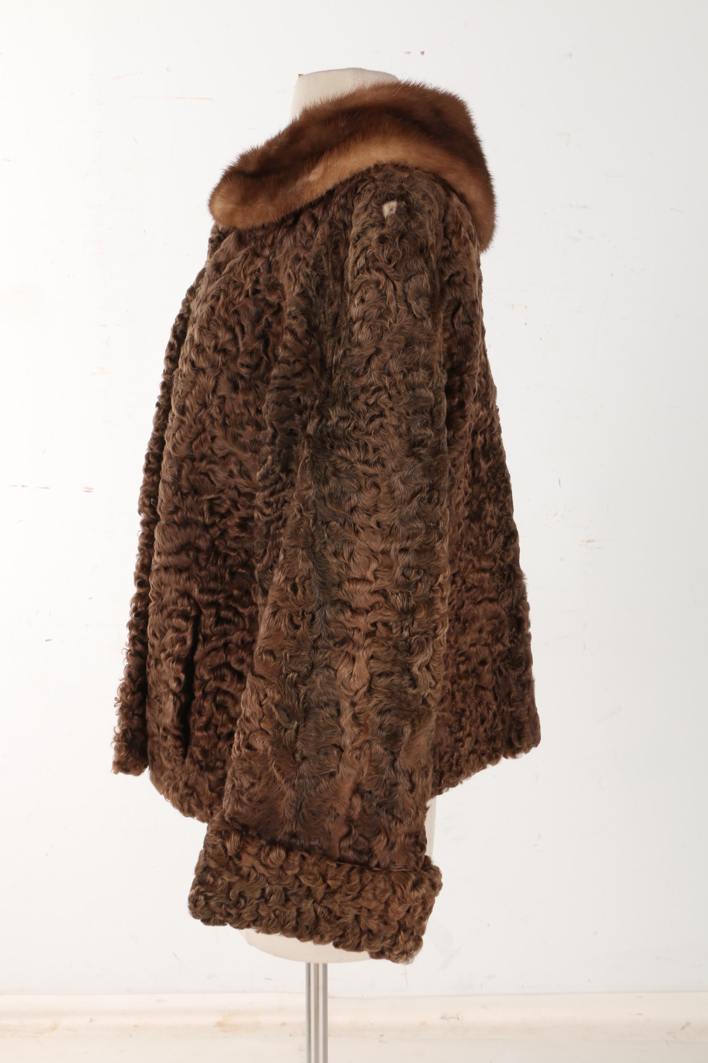 Curly Lamb Fur Coat With Mink Collar