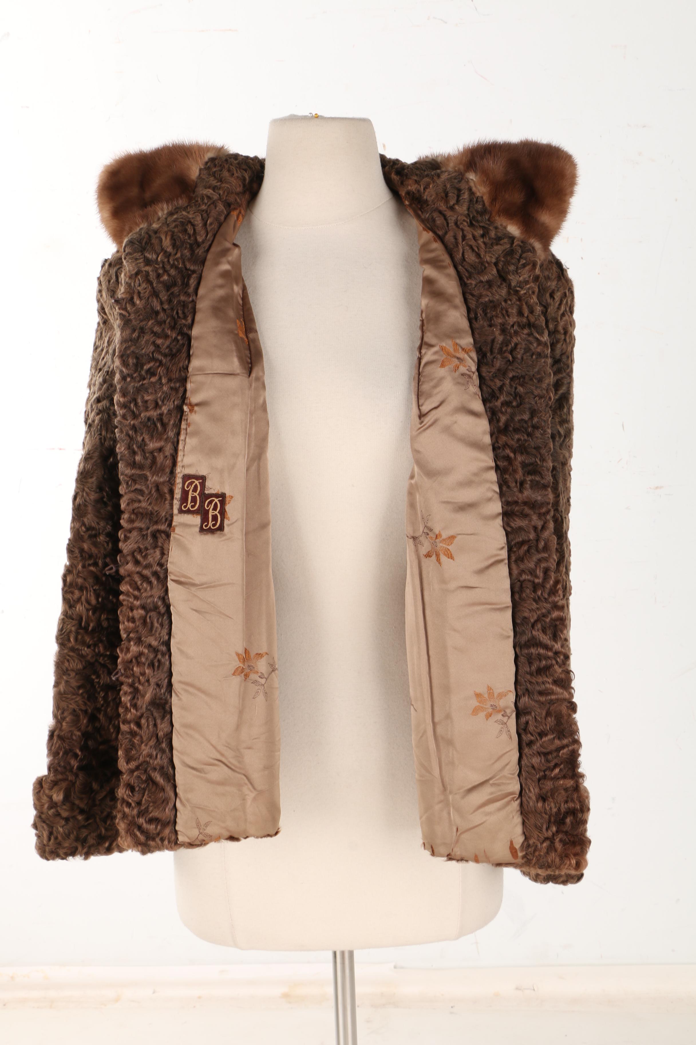 Curly Lamb Fur Coat With Mink Collar