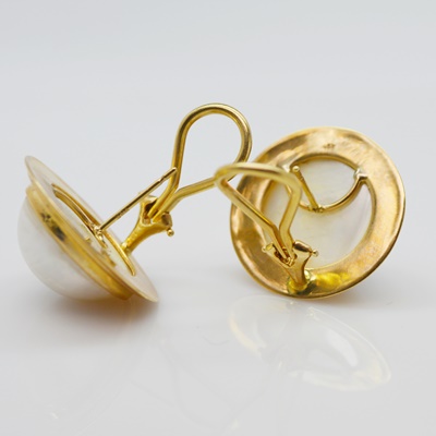 14K Yellow Gold Mabé Pearl Pierced Earrings