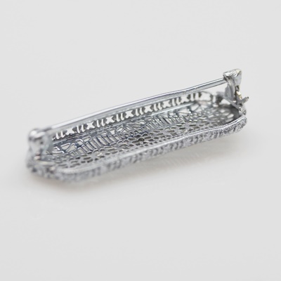 Late Edwardian 14K White and Yellow Gold Diamond Filigree Brooch