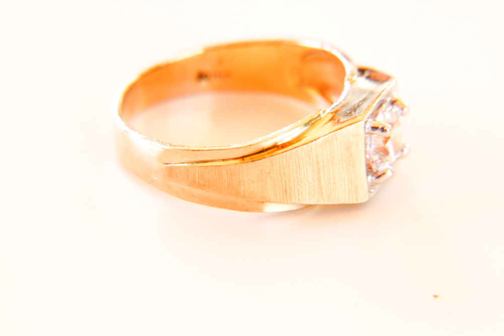 14K Gold Ring With Cubic Zirconia