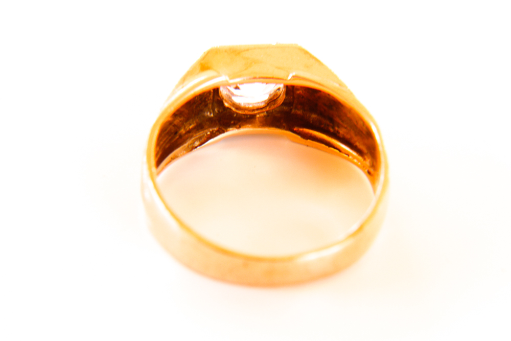14K Gold Ring With Cubic Zirconia