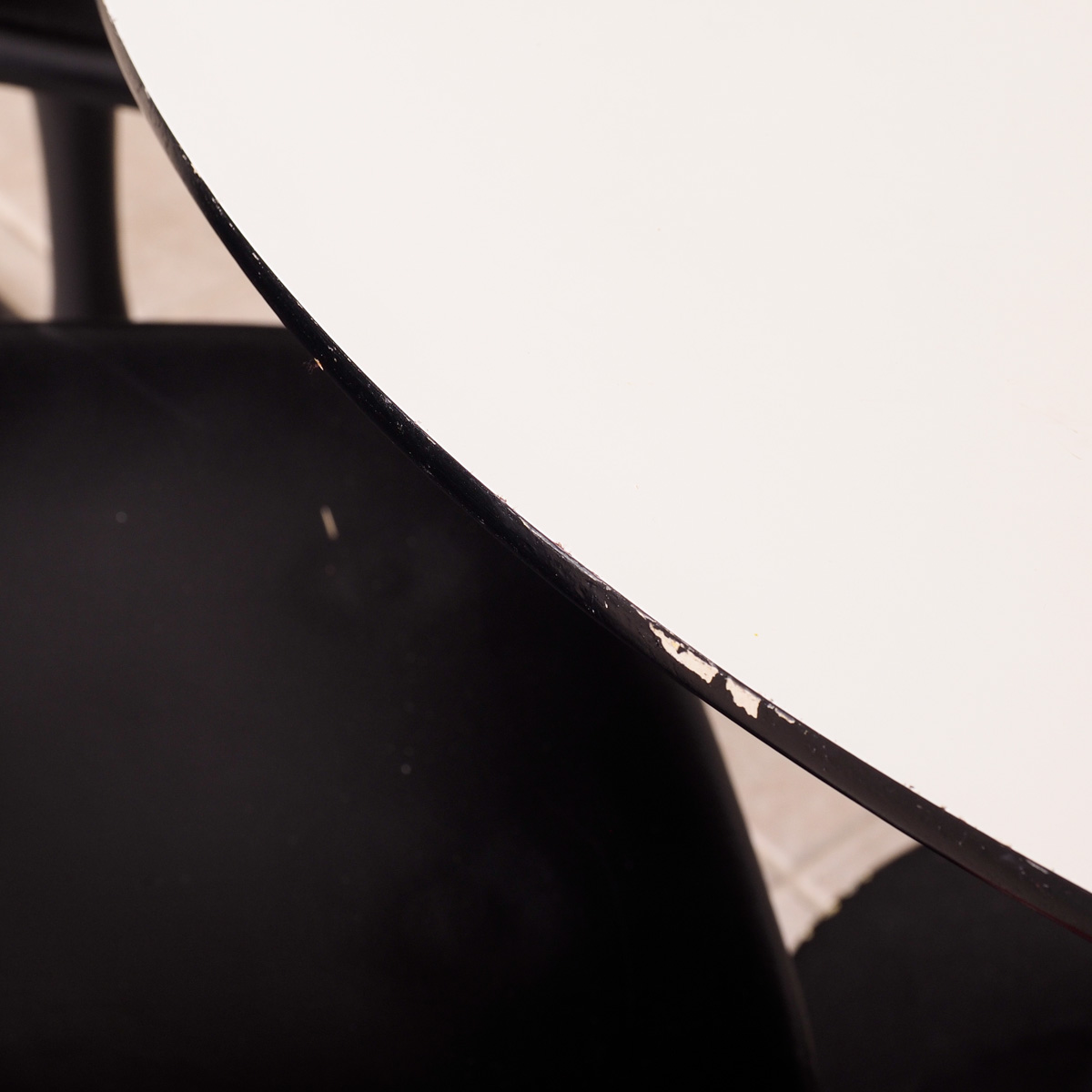 Mid Century Modern Style Tulip Table and Six Chairs