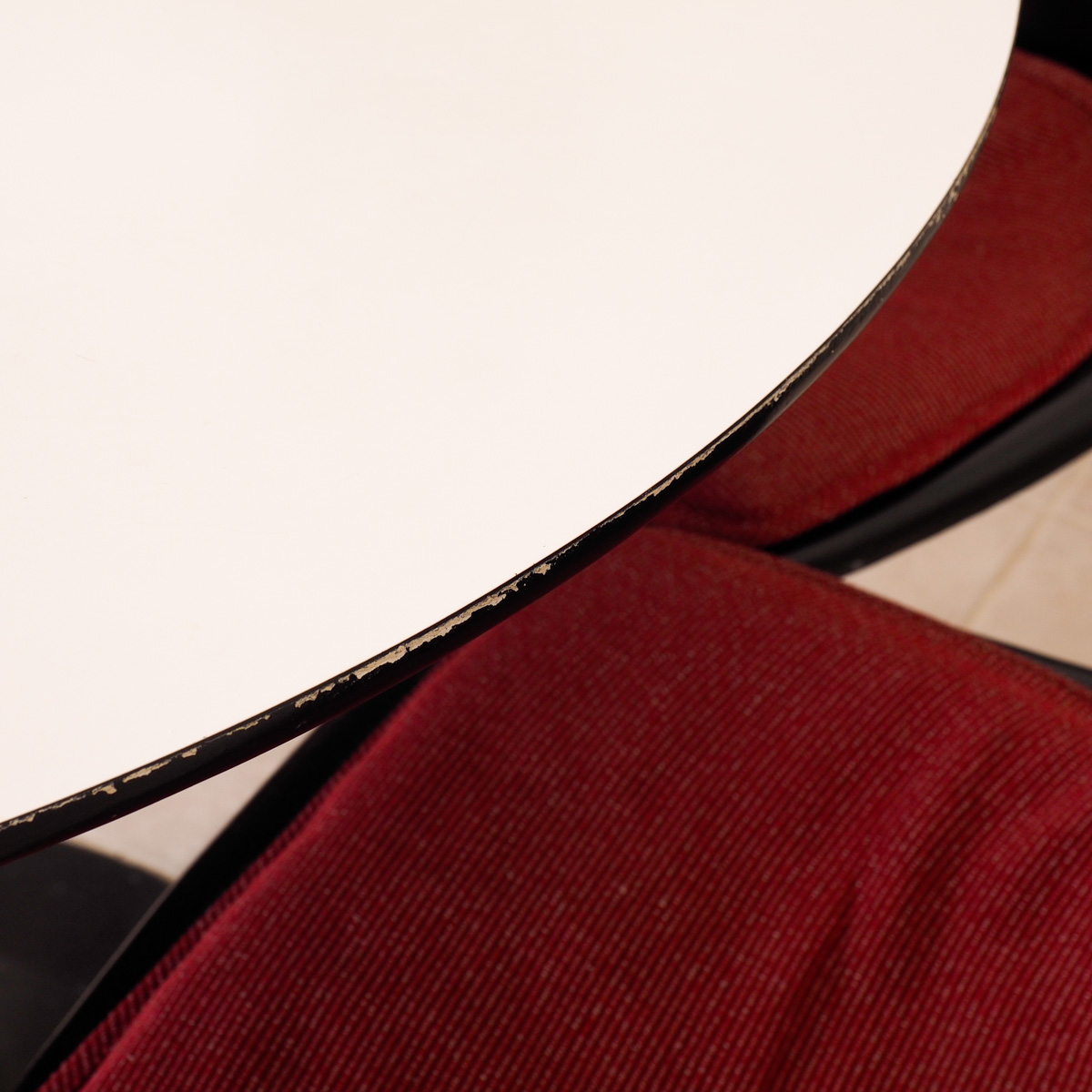 Mid Century Modern Style Tulip Table and Six Chairs