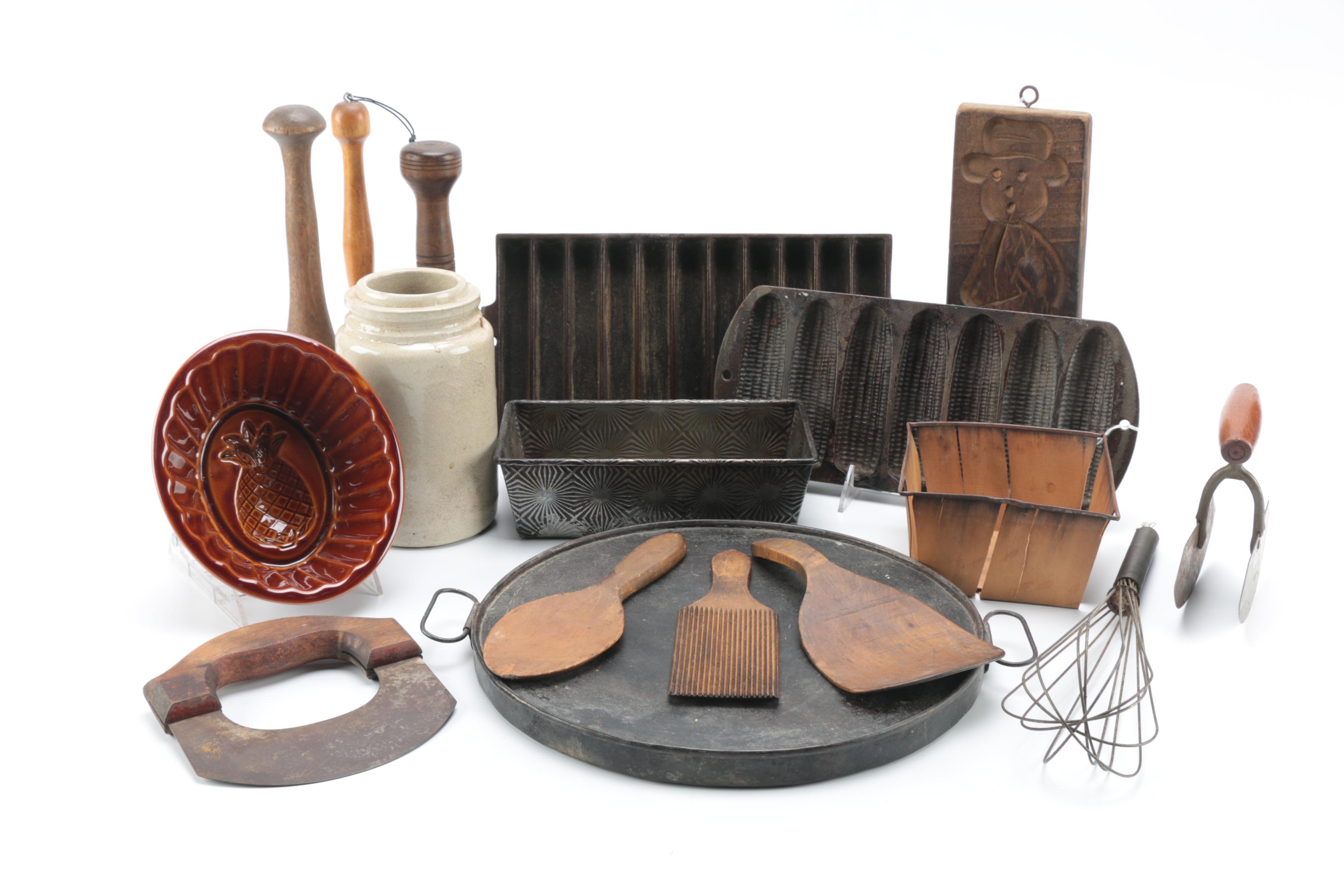 Vintage Kitchenware Including Cast Iron Cornbread Pan