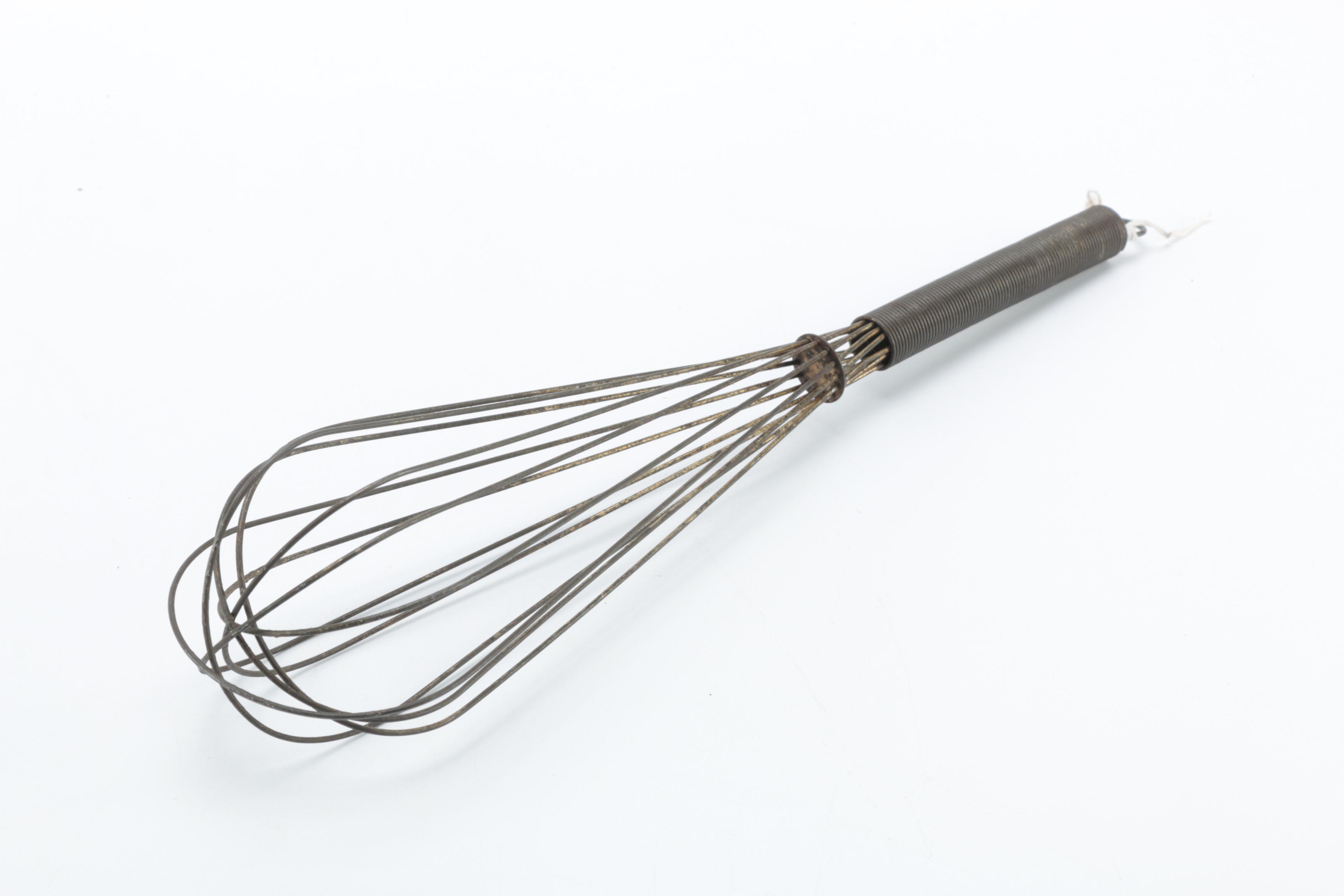 Vintage Kitchenware Including Cast Iron Cornbread Pan