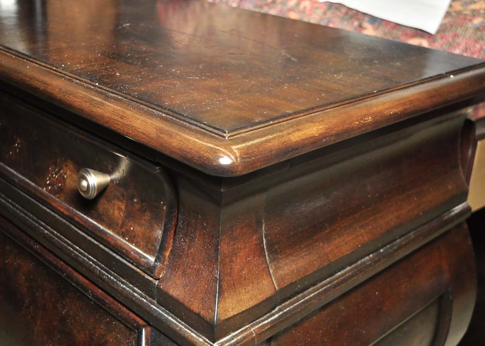 Haverty "Angelina" Nightstands