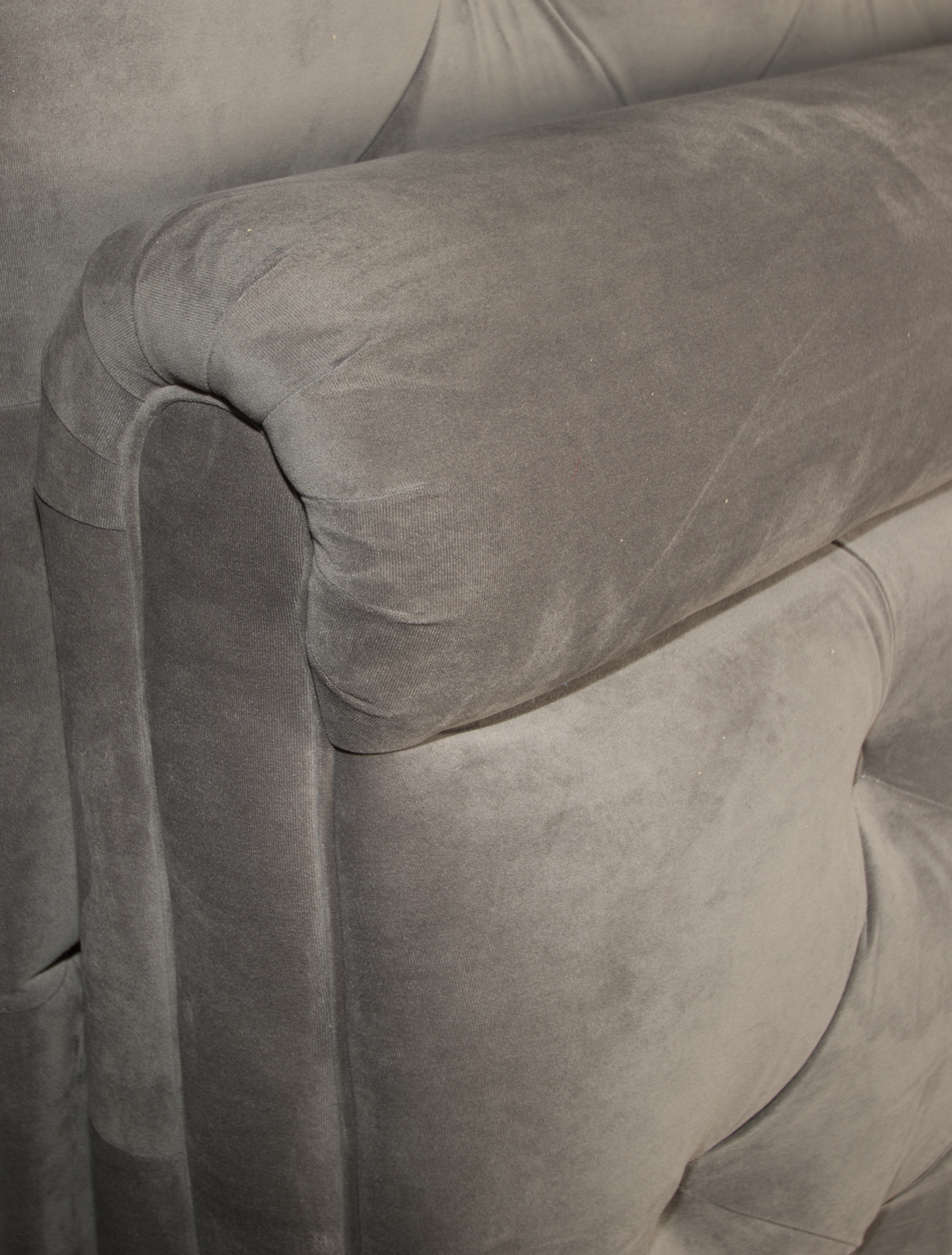 Havertys Zenith Queen Bed Frame