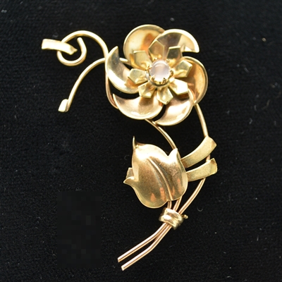 10K Yellow Gold Moonstone Floral Brooch