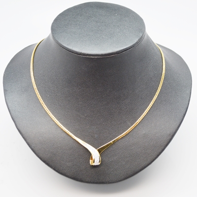 18K Yellow Gold Diamond Necklace