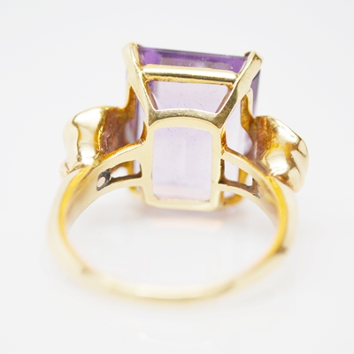 14K Yellow Gold 10.01 CTS Amethyst and Ruby Lily Motif Ring
