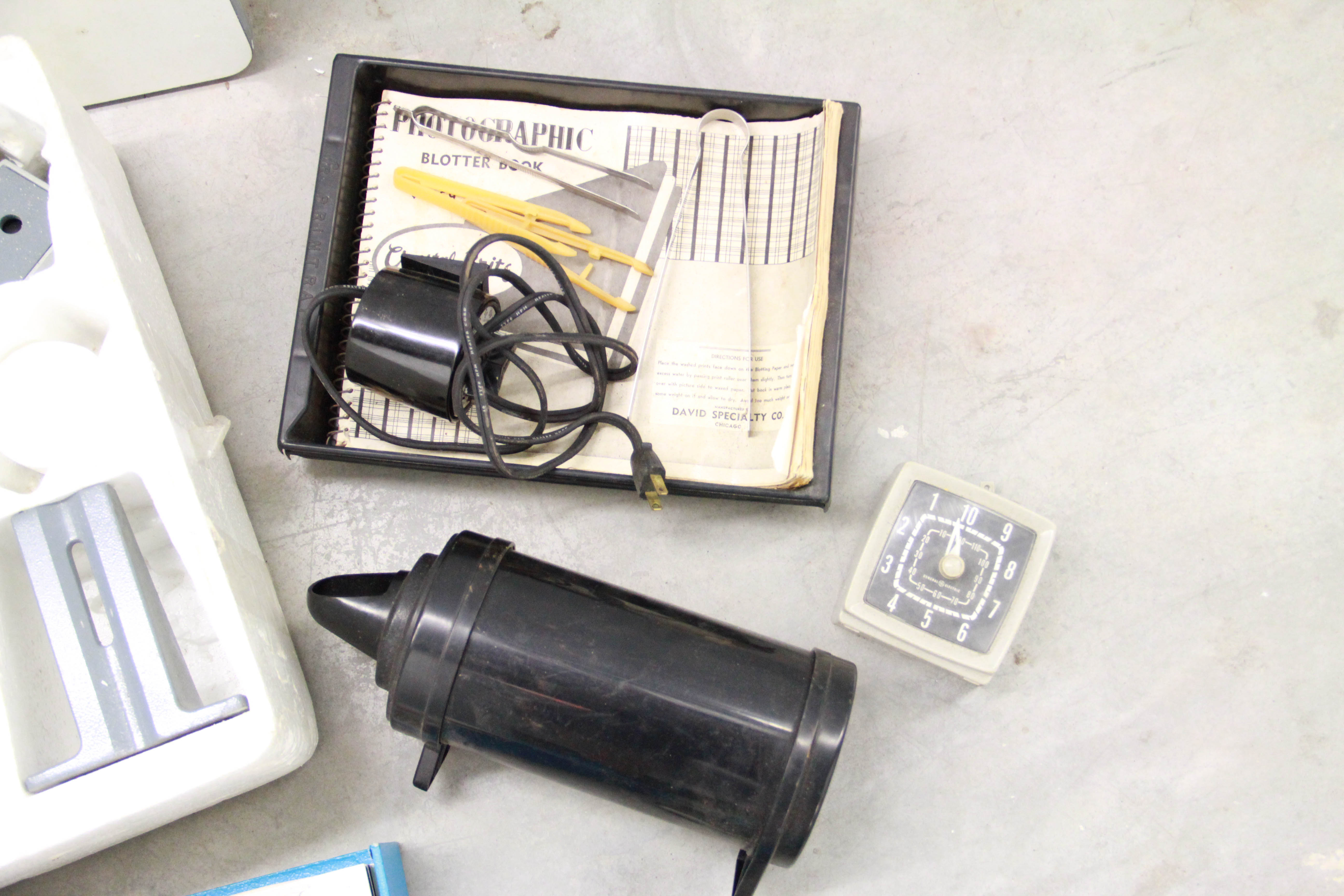 Vintage New York Institute of Photography Home Dark Room Kit