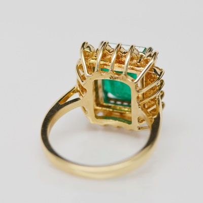 14K Yellow Gold 4.73 CTS Emerald and Diamond Ring