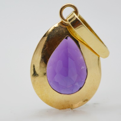 10K Yellow Gold 11.83 CTS Amethyst Pendant