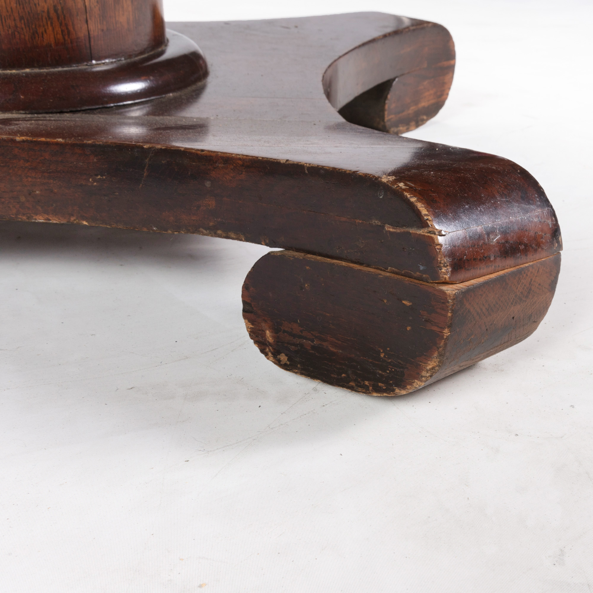 Vintage Oak Pedestal Dining Table by Walter of Wabash