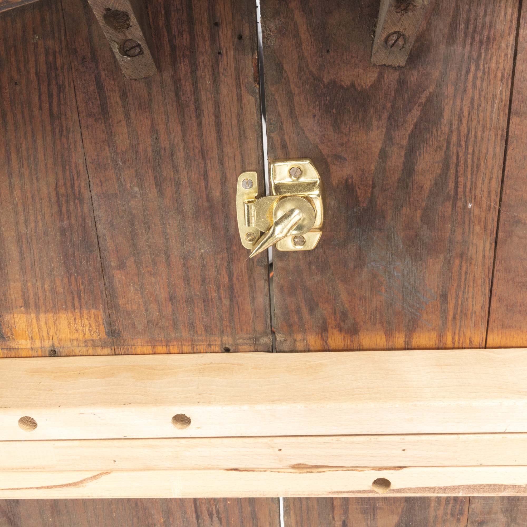 Vintage Oak Pedestal Dining Table by Walter of Wabash