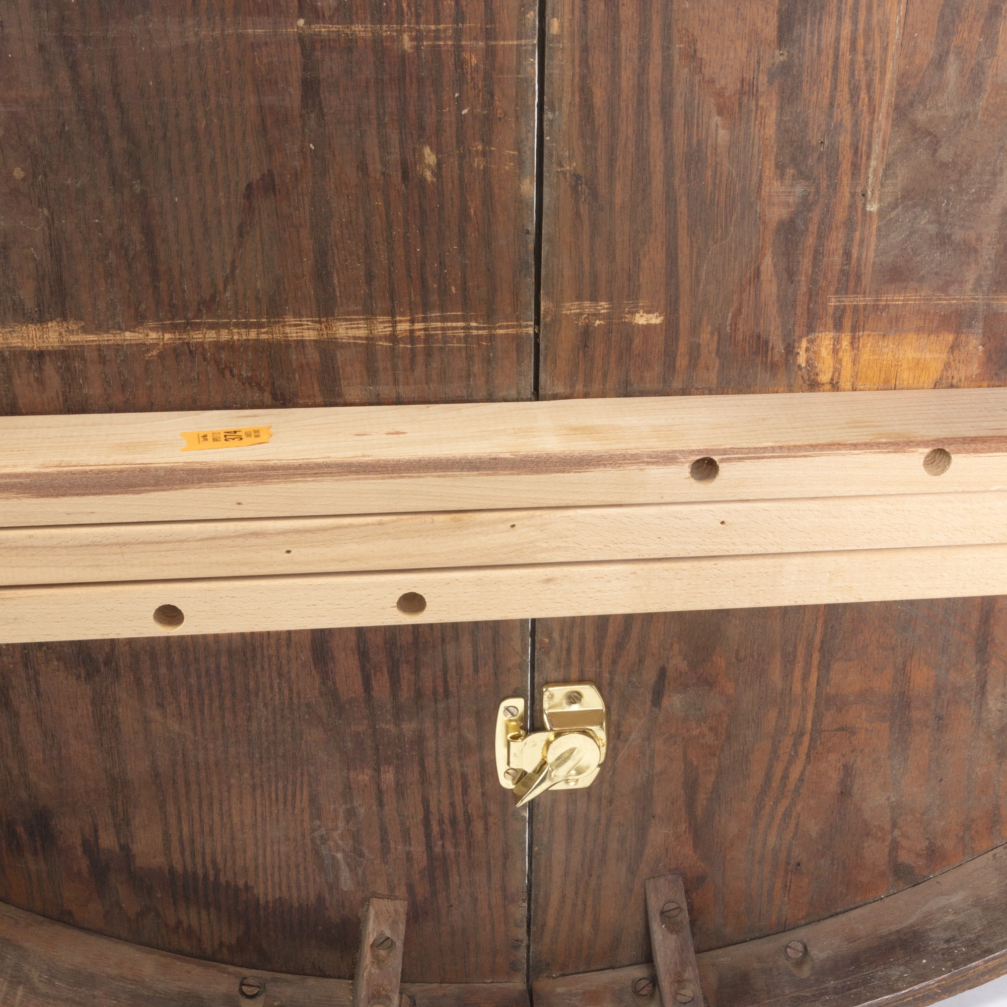 Vintage Oak Pedestal Dining Table by Walter of Wabash