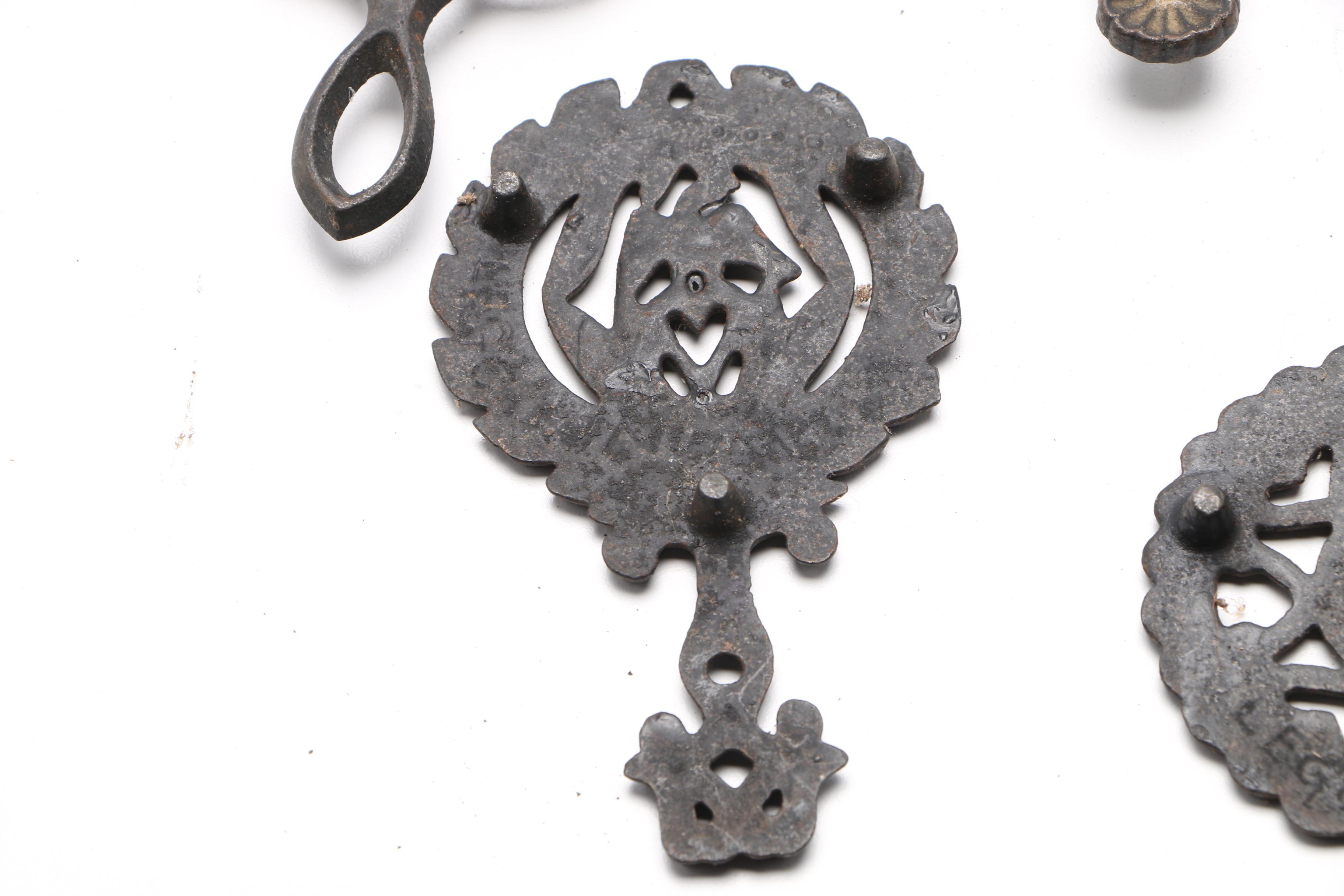 Vintage Trivets With Book